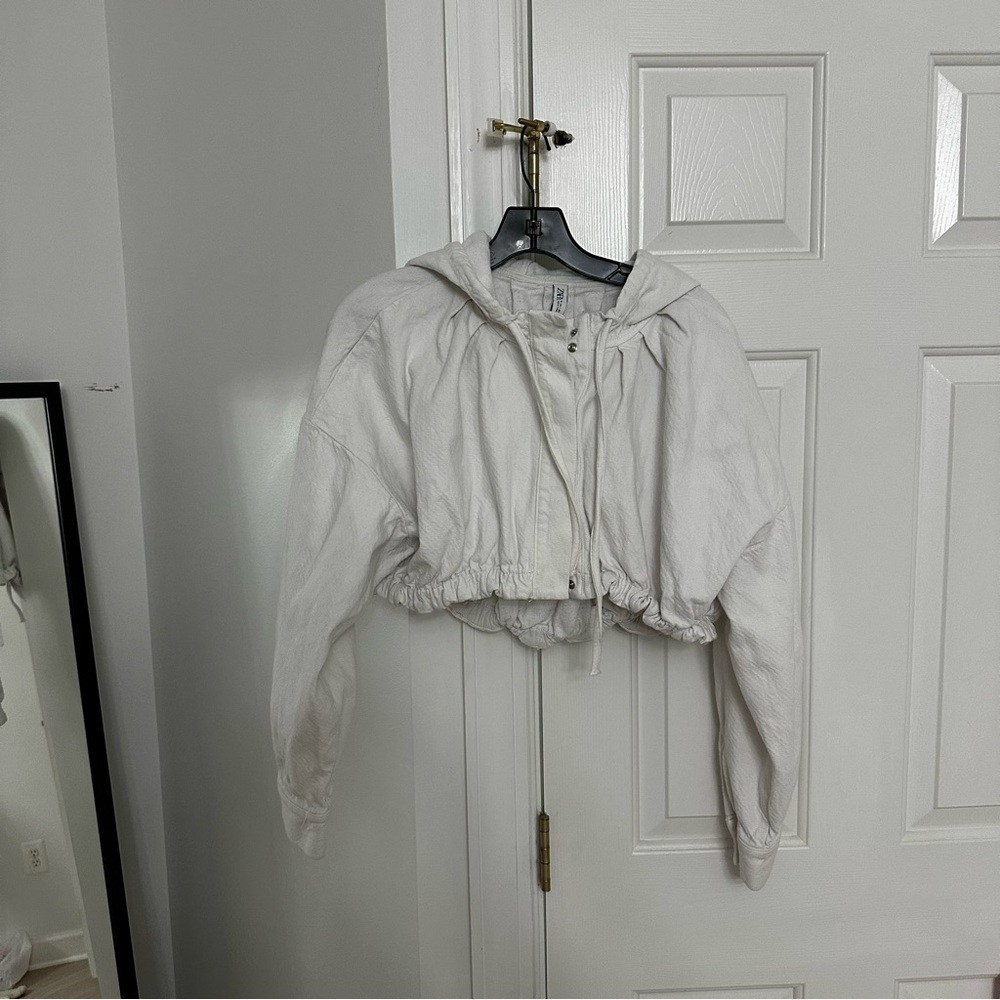Zara White Cropped Hooded Bomber Jacket